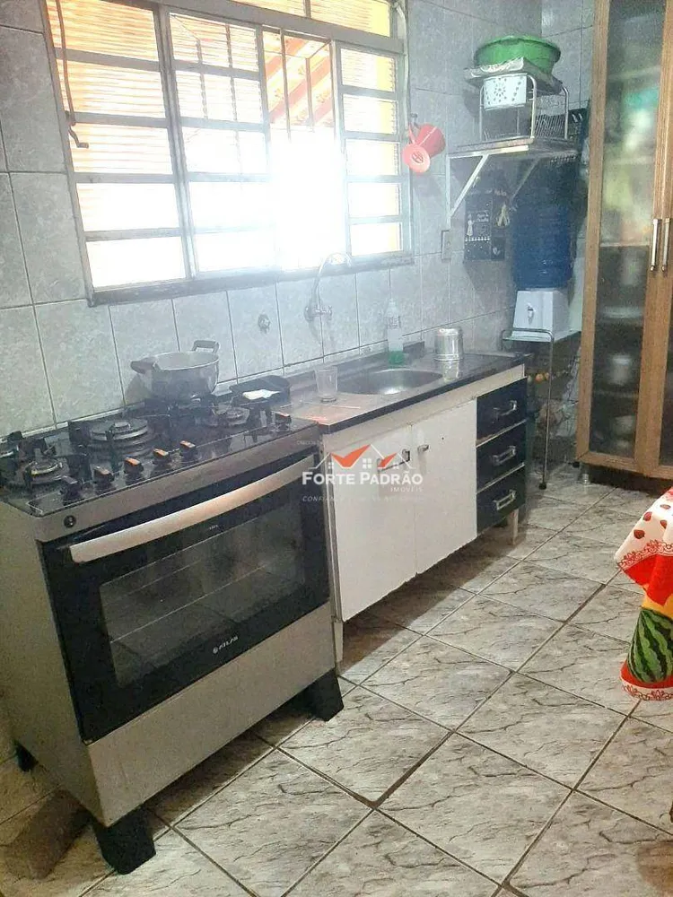 Casa, 3 quartos, 60 m² - Foto 2