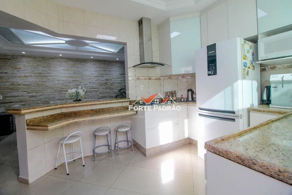 Sobrado, 3 quartos, 217 m² - Foto 12