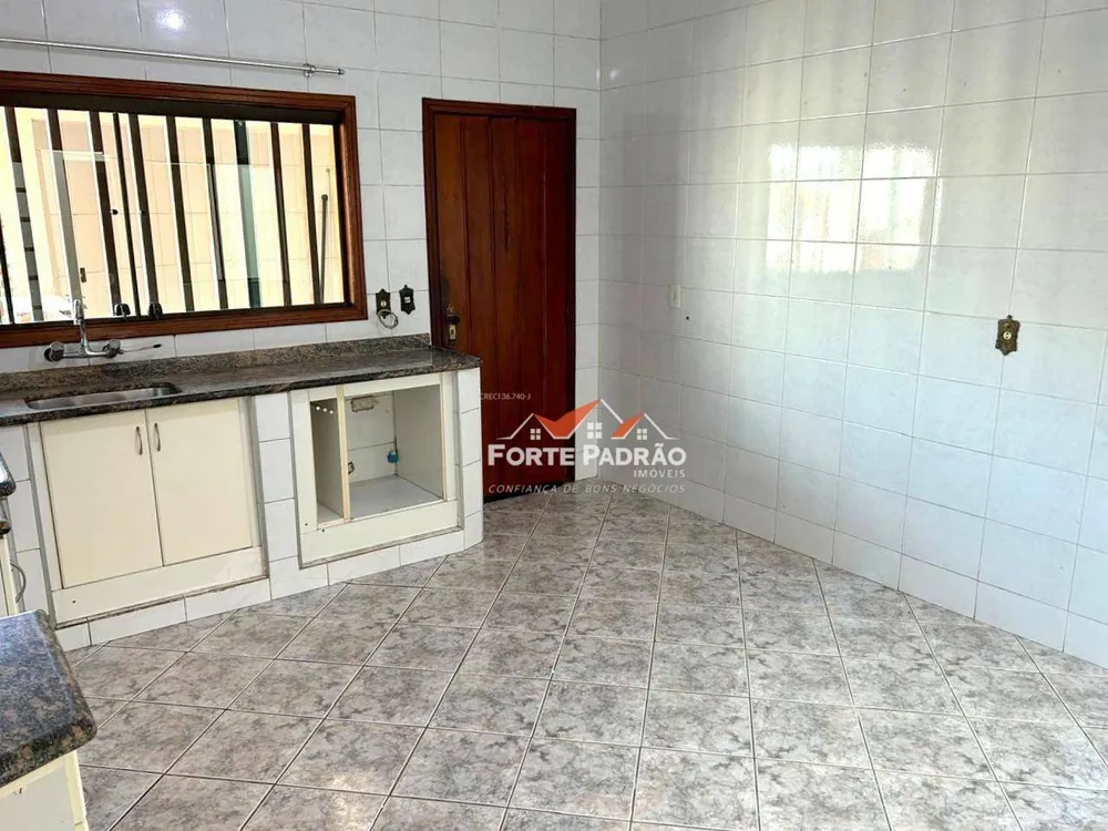 Casa, 3 quartos, 160 m² - Foto 4