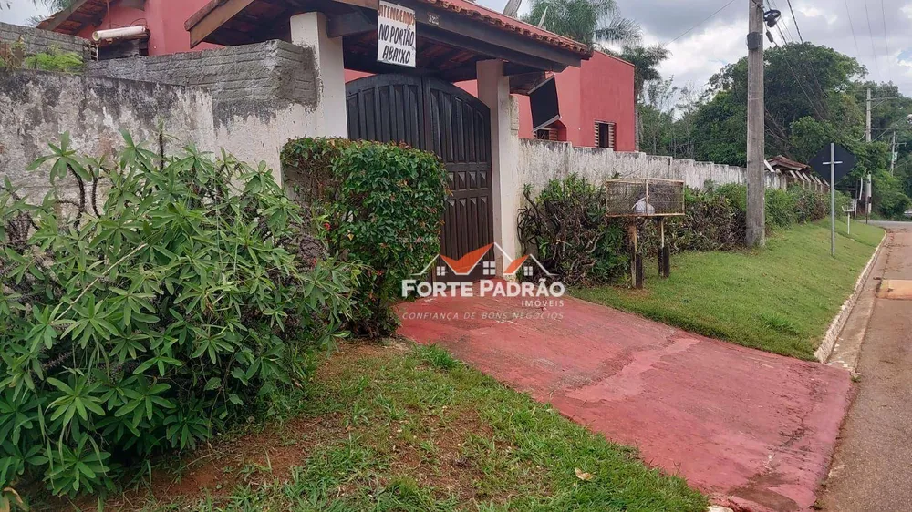Chácara, 3 quartos, 2000 m² - Foto 1
