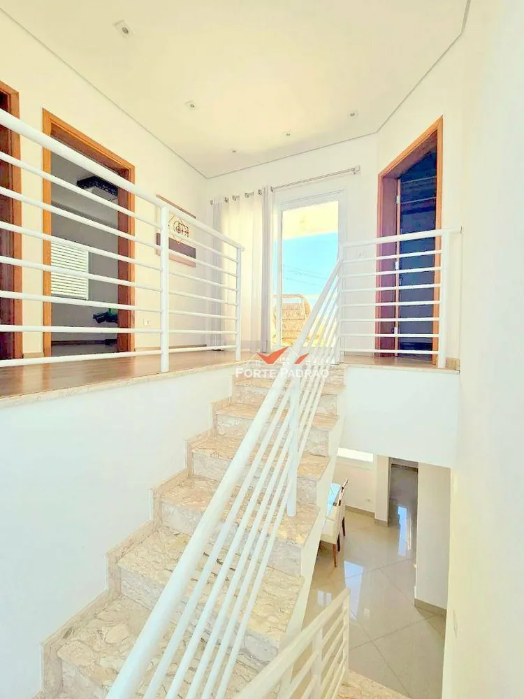 Sobrado, 3 quartos, 206 m² - Foto 2