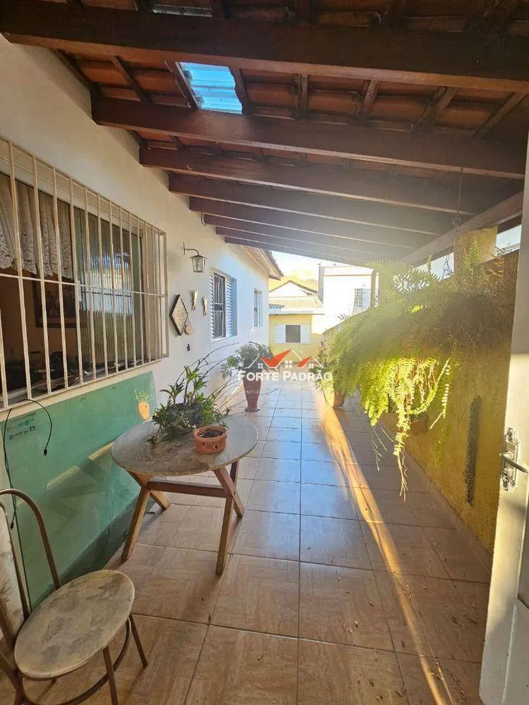 Casa, 3 quartos, 200 m² - Foto 8