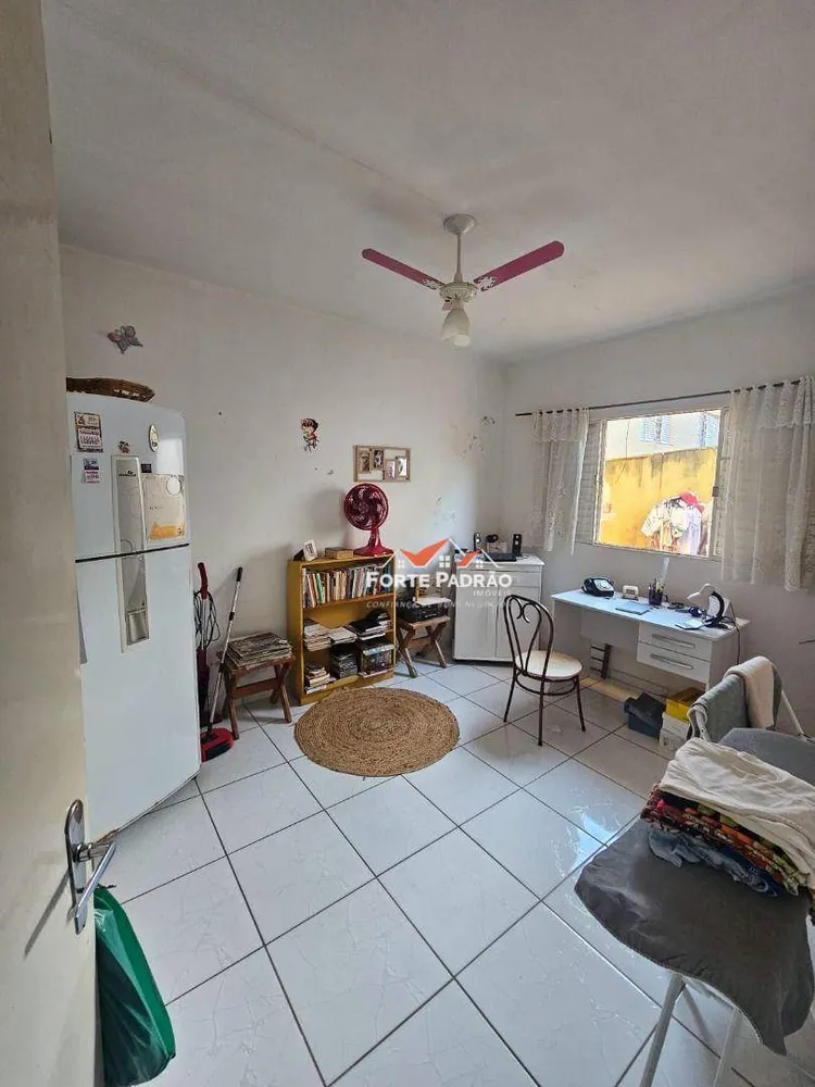 Casa, 3 quartos, 200 m² - Foto 8