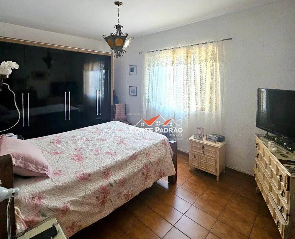 Casa, 3 quartos, 200 m² - Foto 10