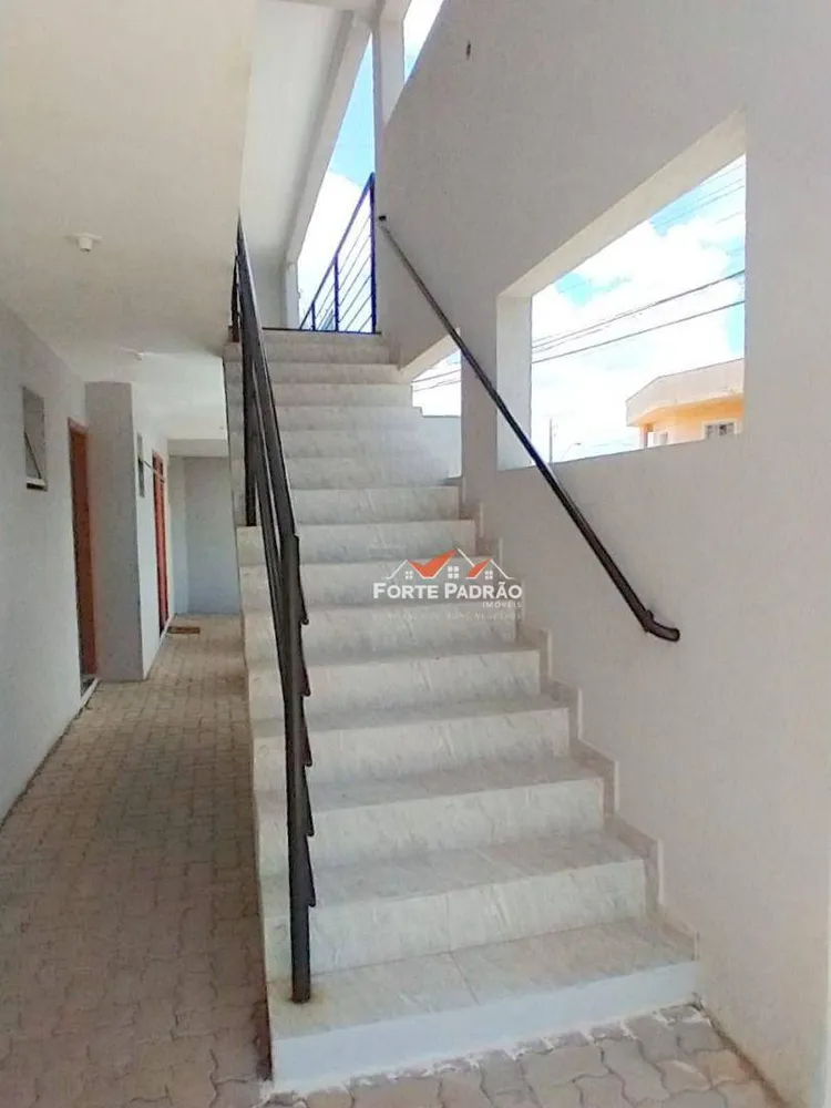 Apartamento, 1 quarto, 32 m² - Foto 2
