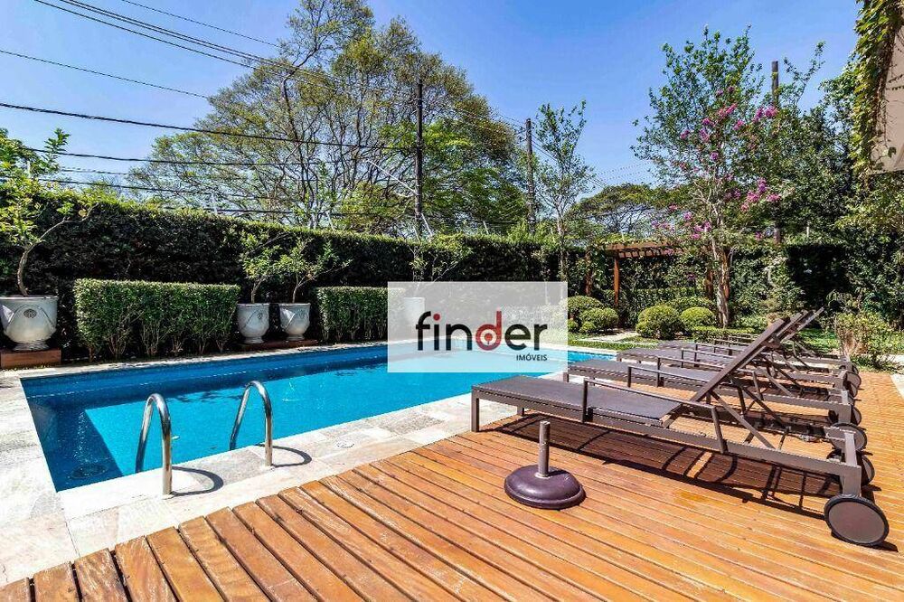 Casa à venda com 4 quartos, 1050m² - Foto 4