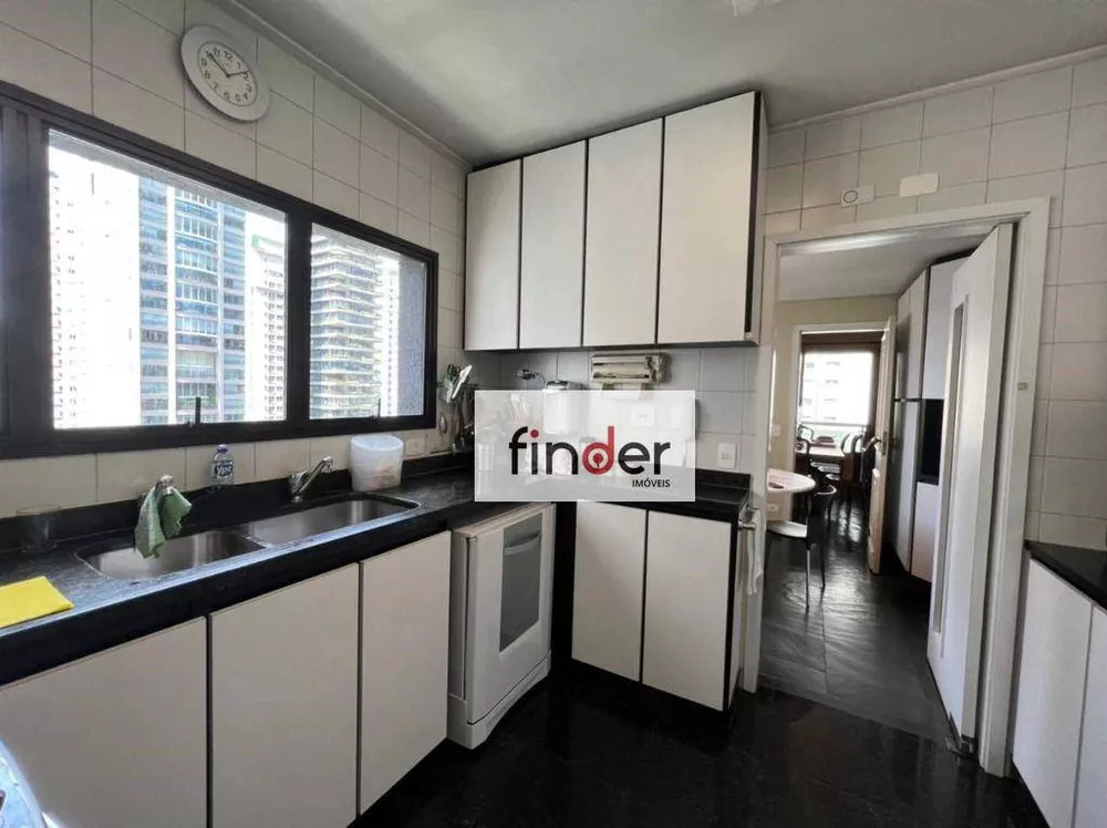 Apartamento, 3 quartos, 220 m² - Foto 10
