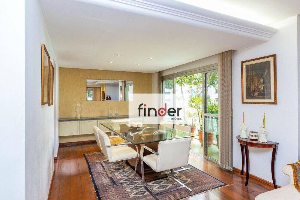 Apartamento, 3 quartos, 214 m² - Foto 1