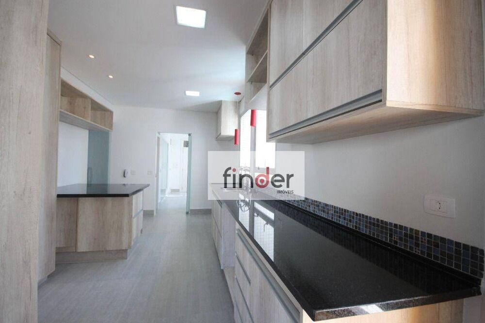 Apartamento, 3 quartos, 244 m² - Foto 2