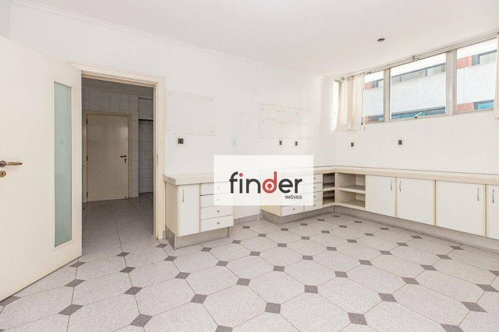 Apartamento, 3 quartos, 396 m² - Foto 1
