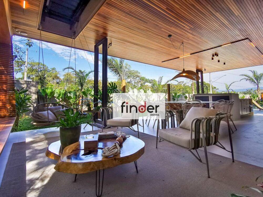Casa, 5 quartos, 371 m² - Foto 1