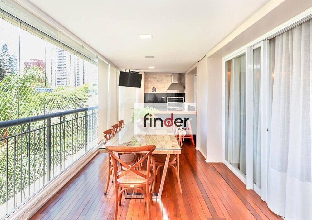 Apartamento, 3 quartos, 226 m² - Foto 1