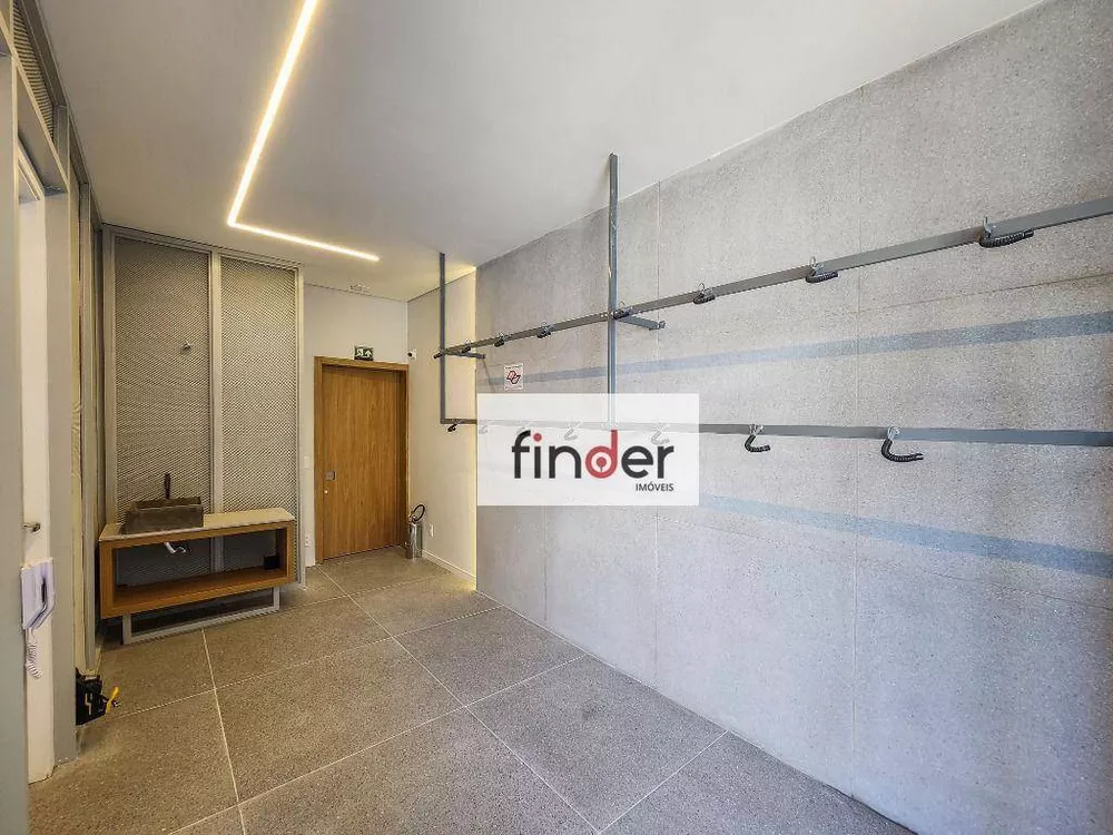 Apartamento, 3 quartos, 183 m² - Foto 2