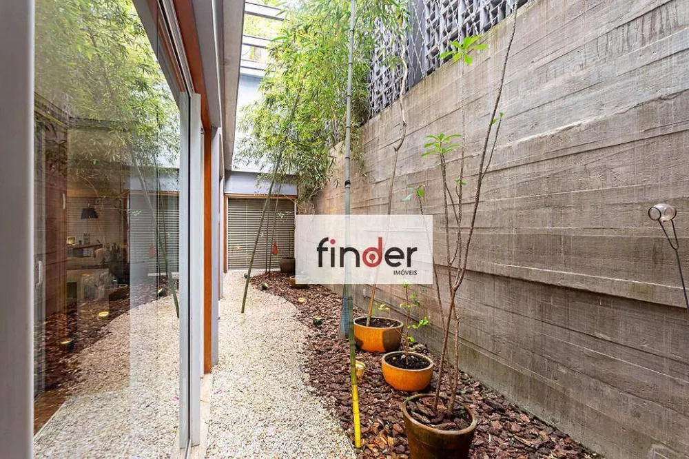 Casa, 3 quartos, 245 m² - Foto 30