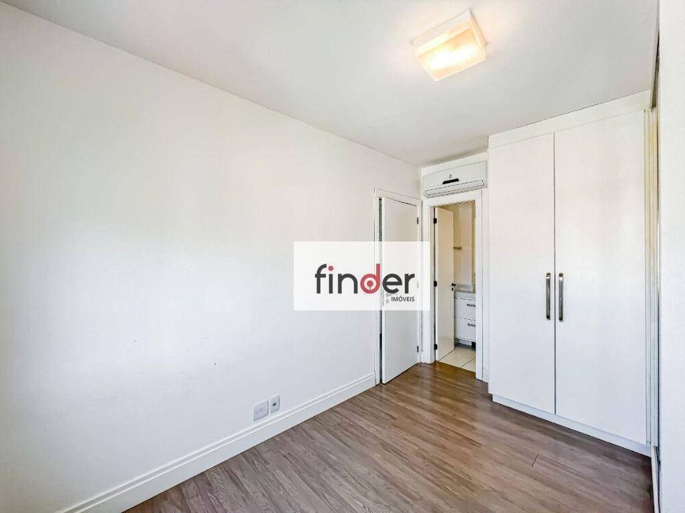 Apartamento, 3 quartos, 137 m² - Foto 2