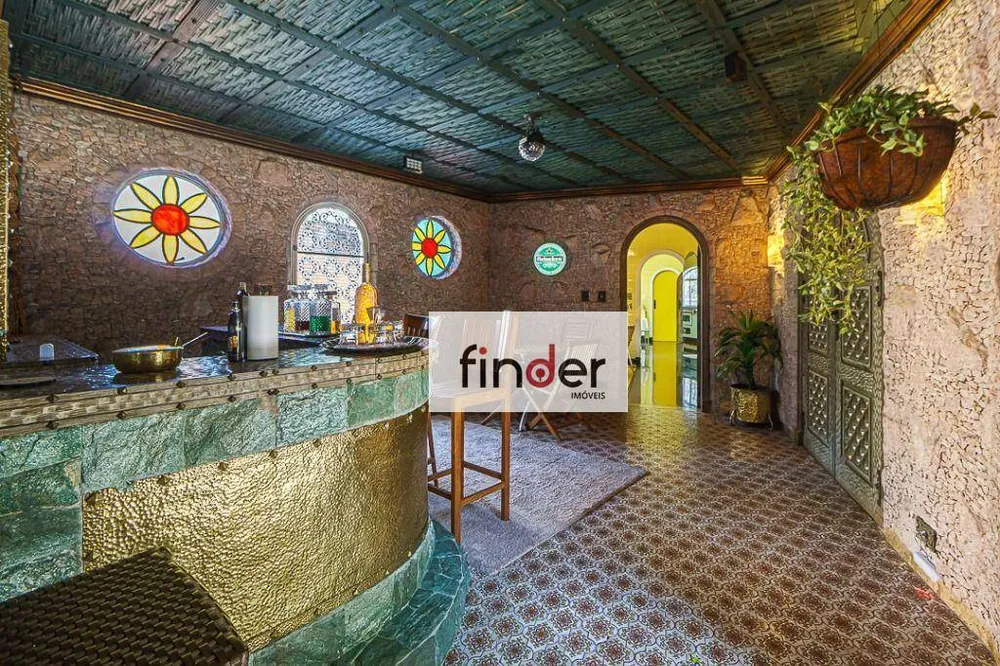 Casa, 4 quartos, 604 m² - Foto 1