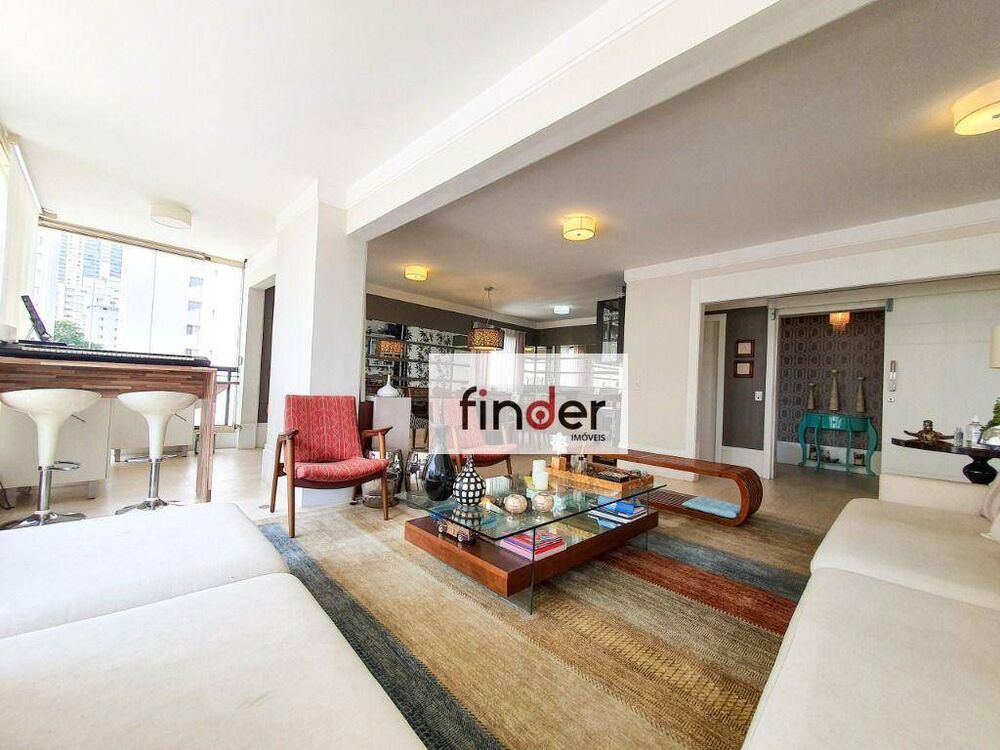 Apartamento, 3 quartos, 200 m² - Foto 1