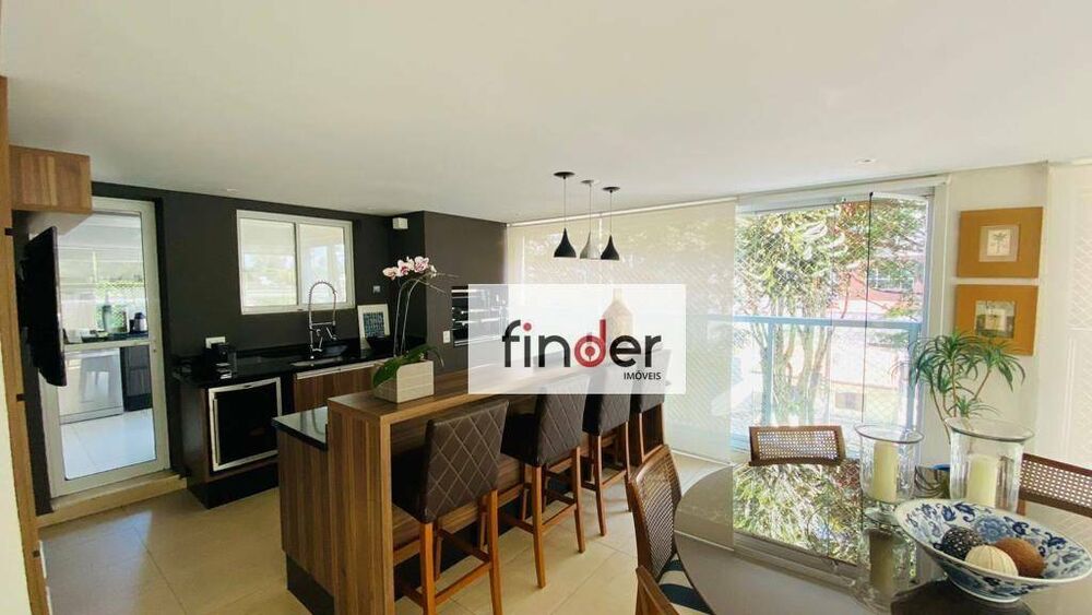 Apartamento, 3 quartos, 251 m² - Foto 1