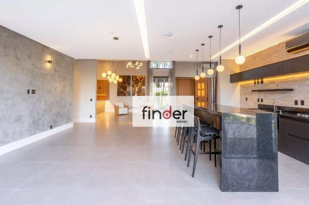 Casa, 4 quartos, 382 m² - Foto 1