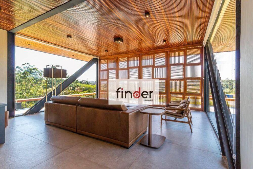 Casa de Condomínio à venda com 5 quartos, 770m² - Foto 2
