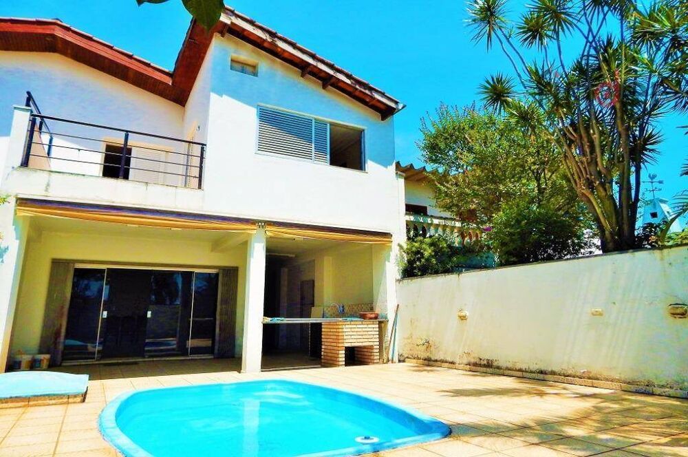 Casa, 4 quartos, 316 m² - Foto 1