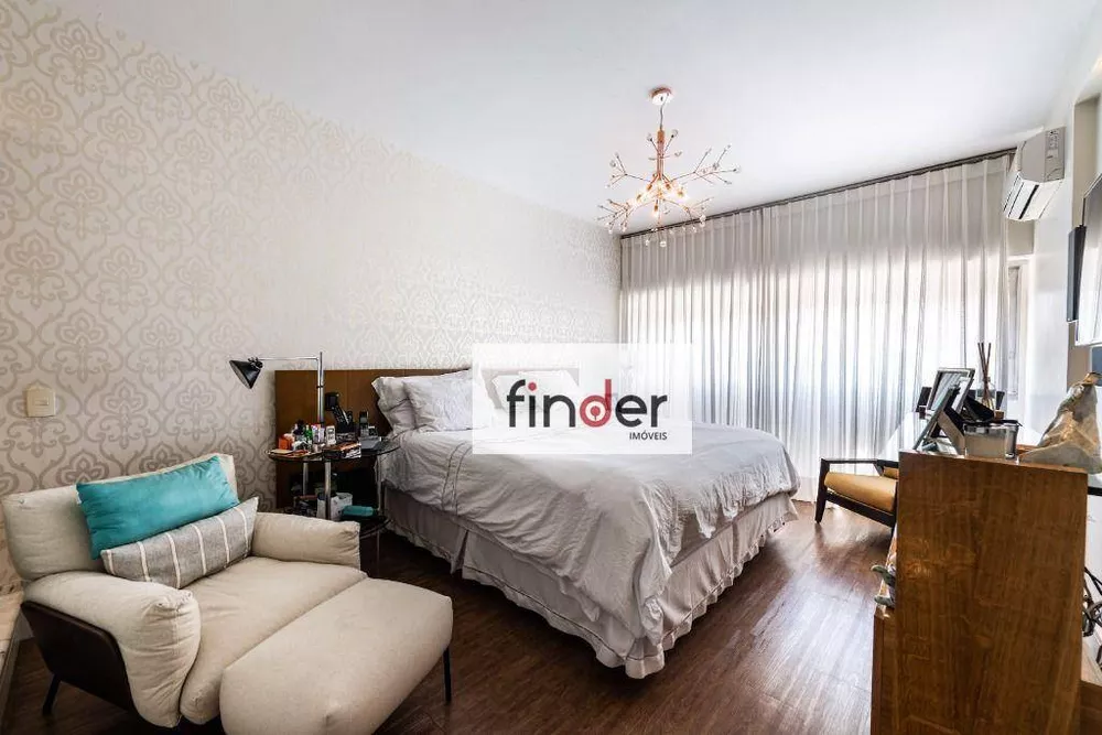 Apartamento, 3 quartos, 250 m² - Foto 1