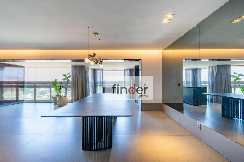Apartamento, 3 quartos, 155 m² - Foto 1