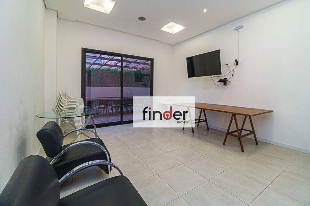 Apartamento à venda com 3 quartos, 140m² - Foto 8