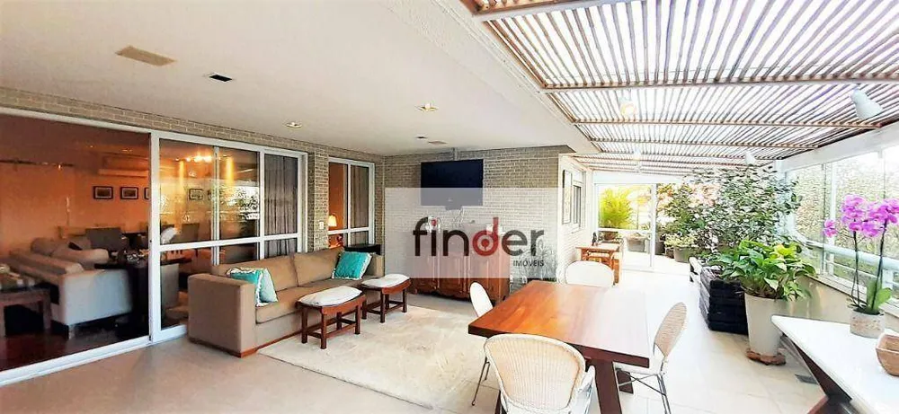 Apartamento, 3 quartos, 261 m² - Foto 2