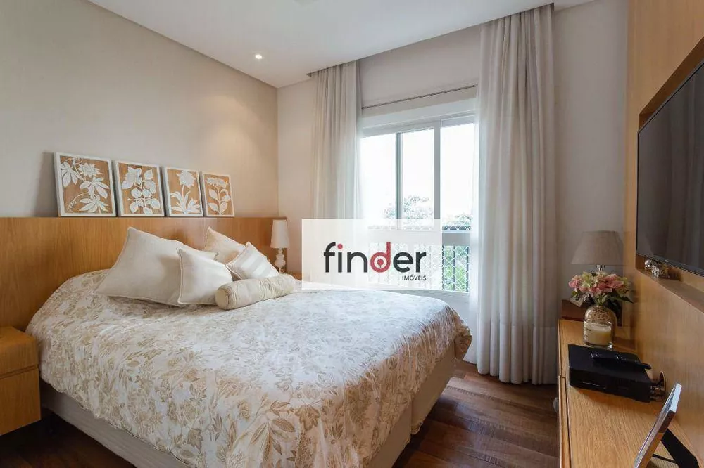 Apartamento, 3 quartos, 158 m² - Foto 2