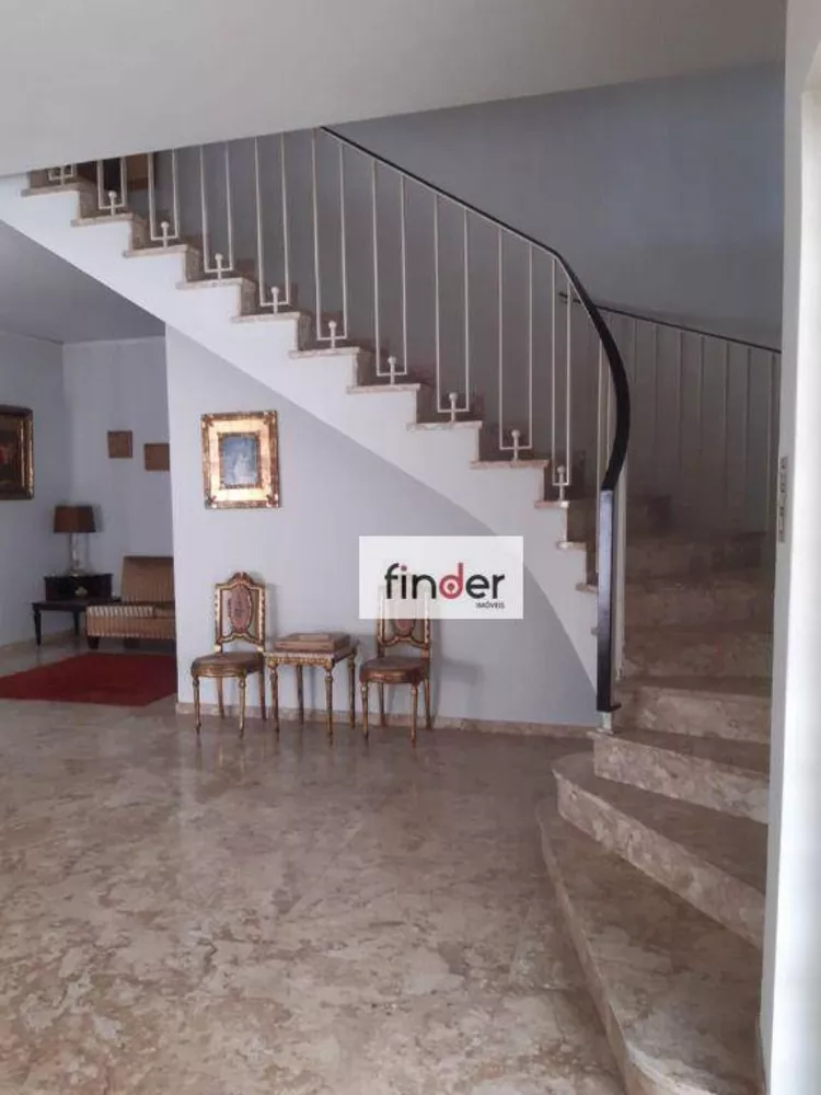 Sobrado, 3 quartos, 453 m² - Foto 8