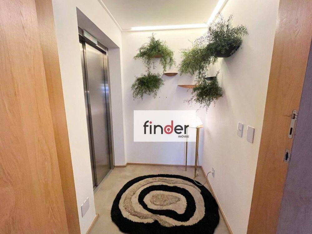 Apartamento, 3 quartos, 213 m² - Foto 2