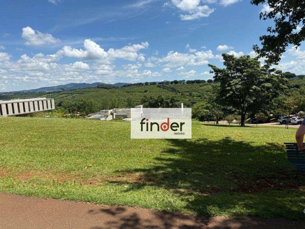 Loteamento e Condomínio, 3100 m² - Foto 1