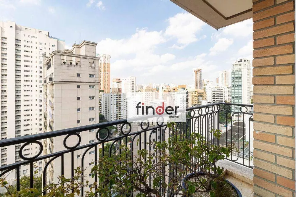 Apartamento, 3 quartos, 367 m² - Foto 1