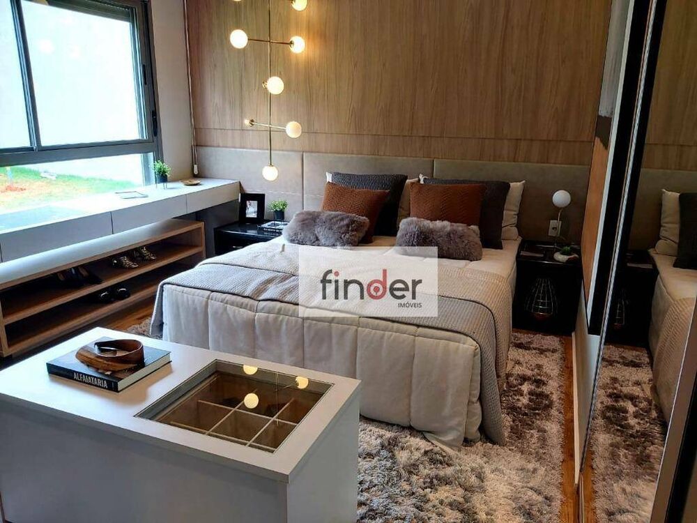 Apartamento à venda com 4 quartos, 184m² - Foto 1