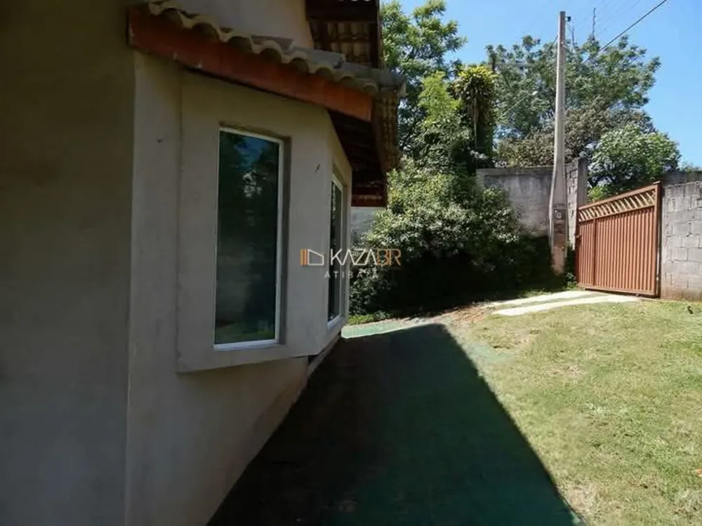 Chácara, 3 quartos, 1540 m² - Foto 1