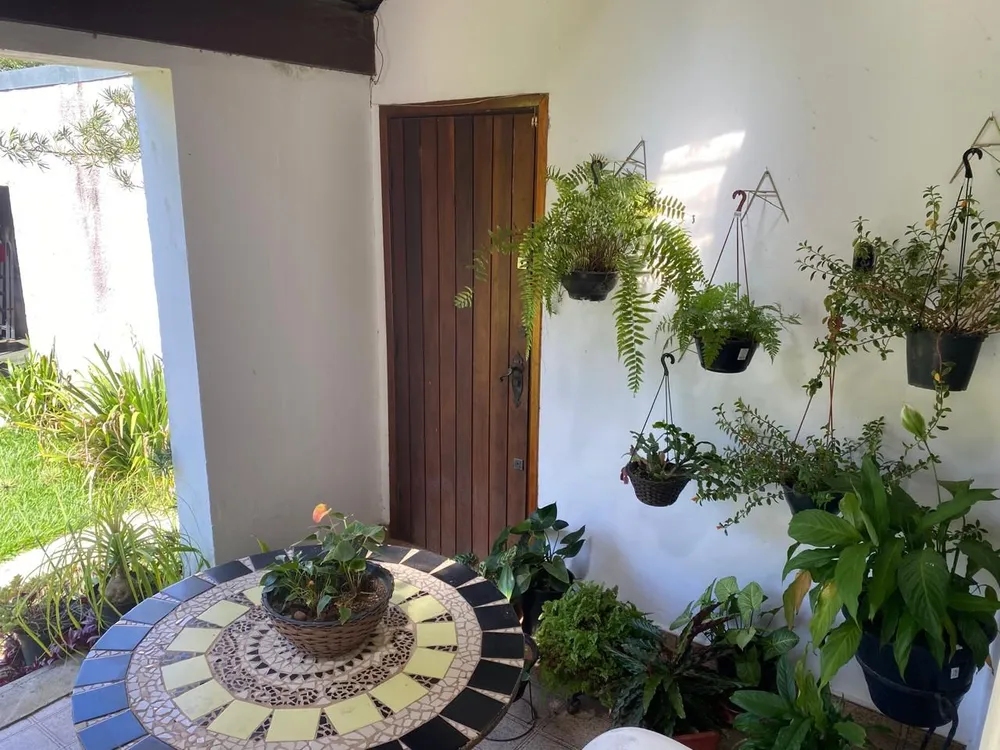 Casa, 4 quartos, 265 m² - Foto 1