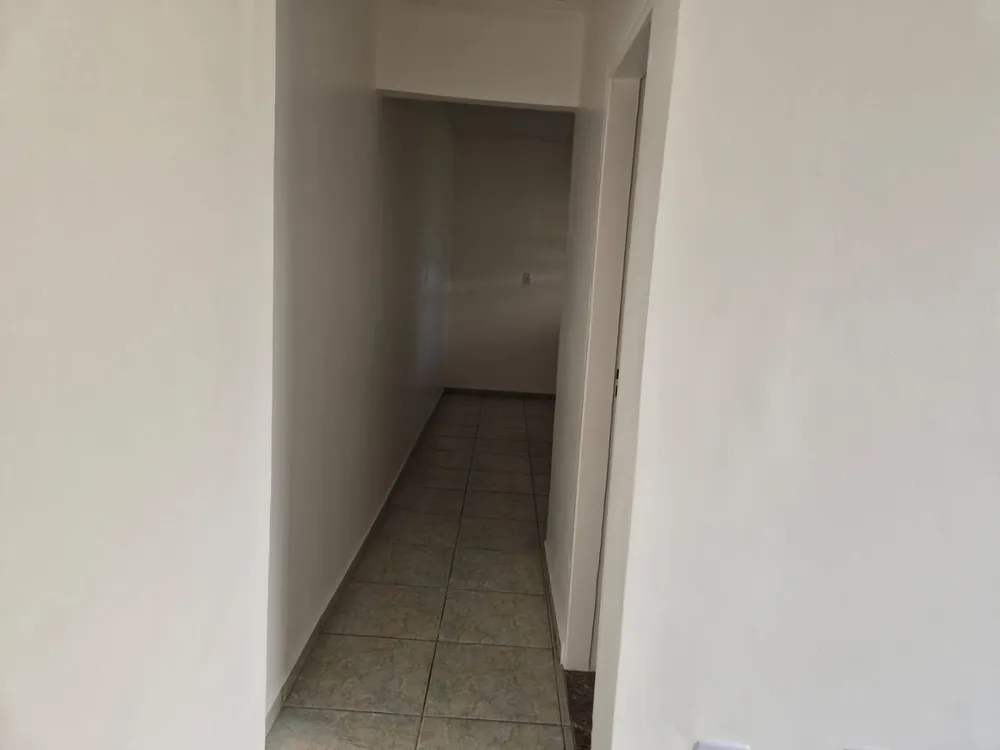 Casa, 3 quartos, 199 m² - Foto 2