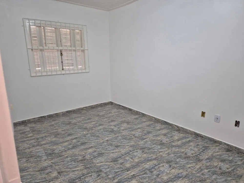 Casa, 3 quartos, 199 m² - Foto 3