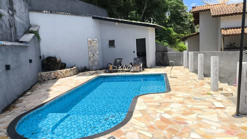 Casa, 4 quartos, 250 m² - Foto 2