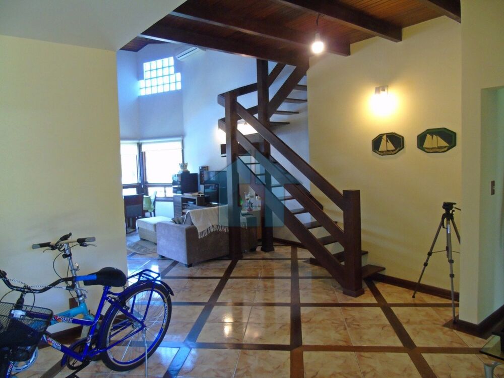 Casa, 4 quartos, 270 m² - Foto 21