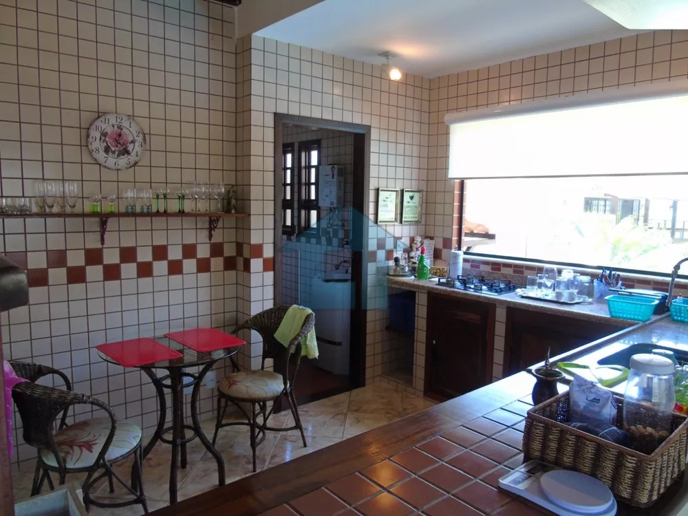 Casa, 4 quartos, 270 m² - Foto 8