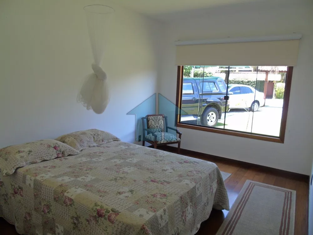 Casa, 4 quartos, 270 m² - Foto 17