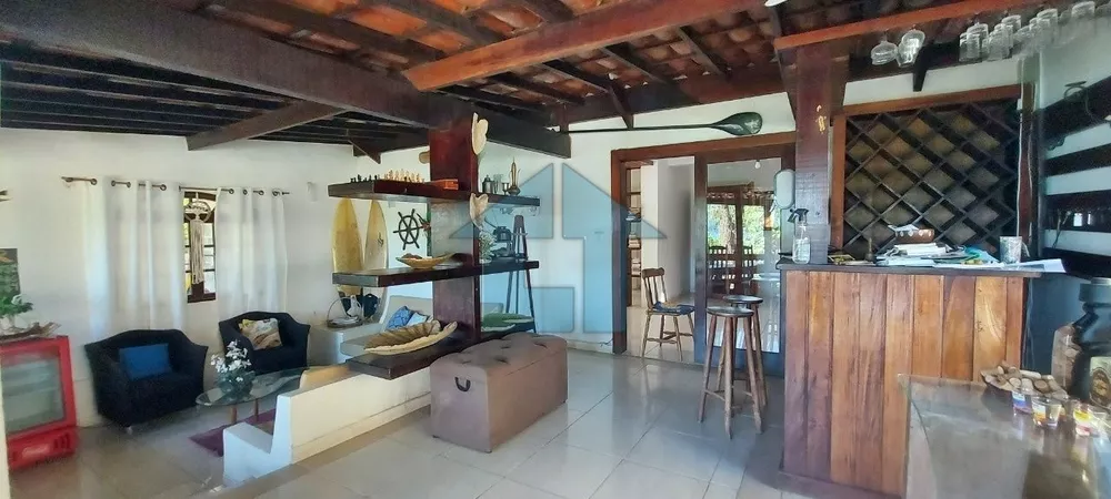 Casa à venda com 4 quartos, 200m² - Foto 3