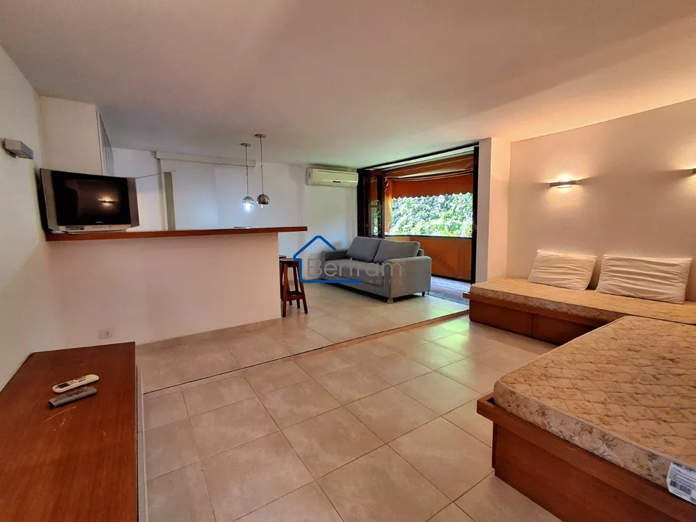 Apartamento à venda com 1 quarto, 32m² - Foto 1