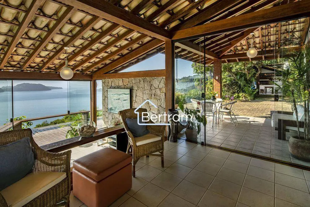 Casa, 3 quartos, 300 m² - Foto 16