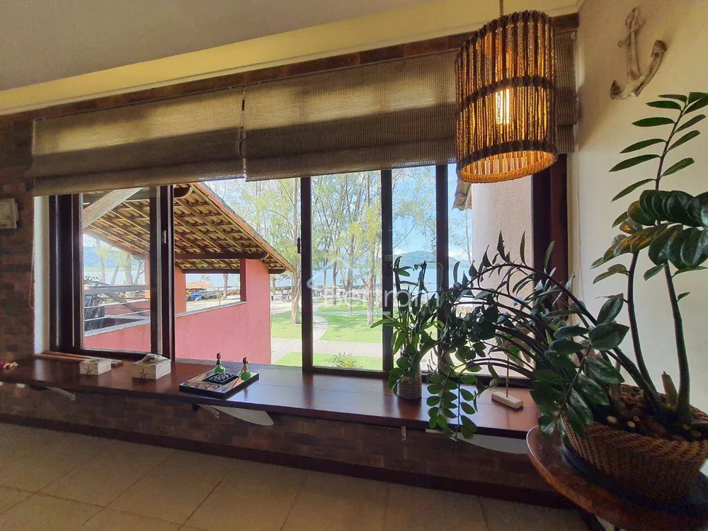 Apartamento, 3 quartos, 160 m² - Foto 2