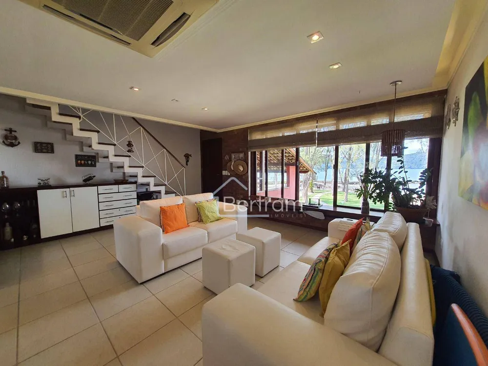 Apartamento, 3 quartos, 160 m² - Foto 1