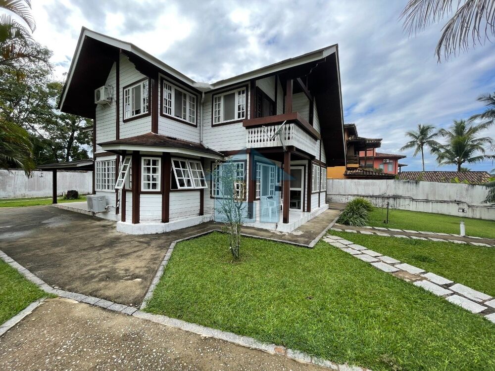Casa à venda com 4 quartos, 300m² - Foto 17