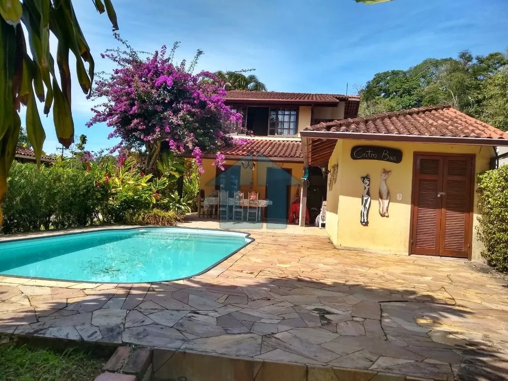 Casa, 3 quartos, 158 m² - Foto 1